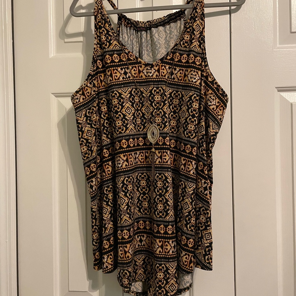 Tan/black patterned tank